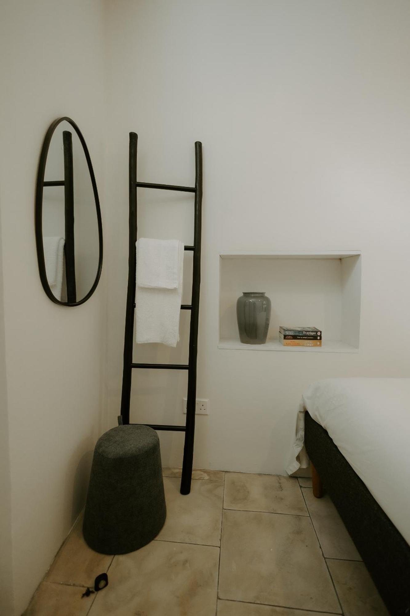 Smaragda'S Guest Rooms Лимасол Экстерьер фото